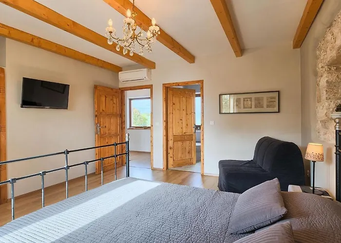 Semesterbostad Casa Martini Pula